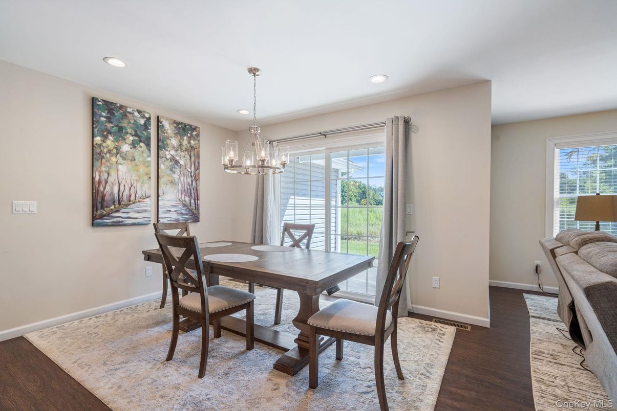 Chandelier, Dining room, Interior, Recessed Lighting, Wood Texture Flooring