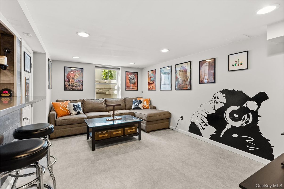 Interior, Living room, Recessed Lighting