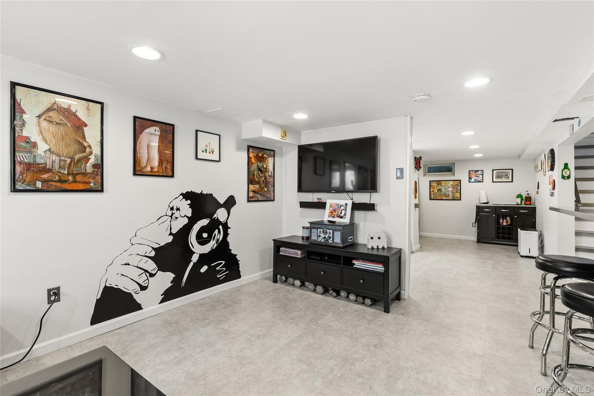 Interior, Recessed Lighting