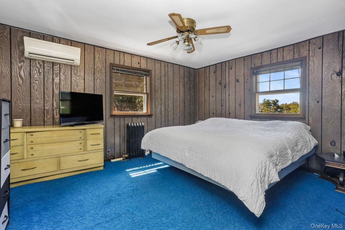 Bedroom, Interior, Wooden Walls