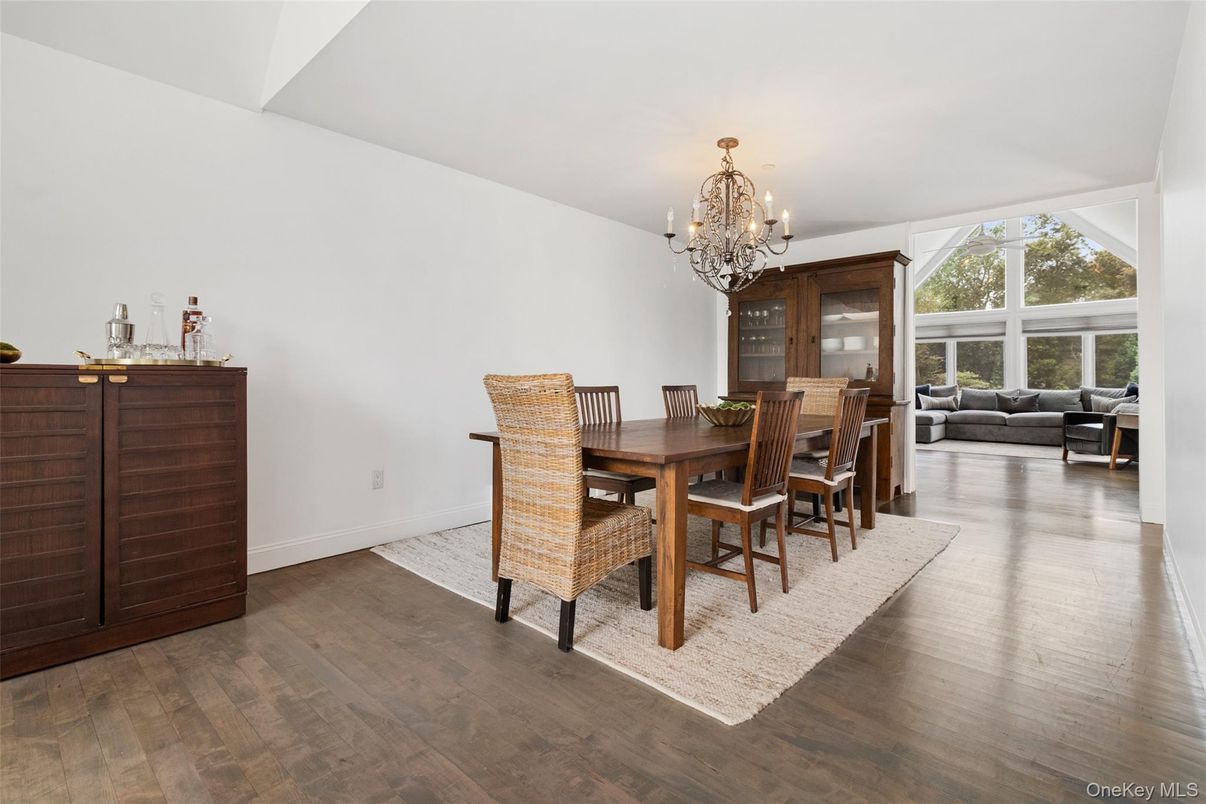 Chandelier, Dining room, Interior, Living room, Wood Texture Flooring