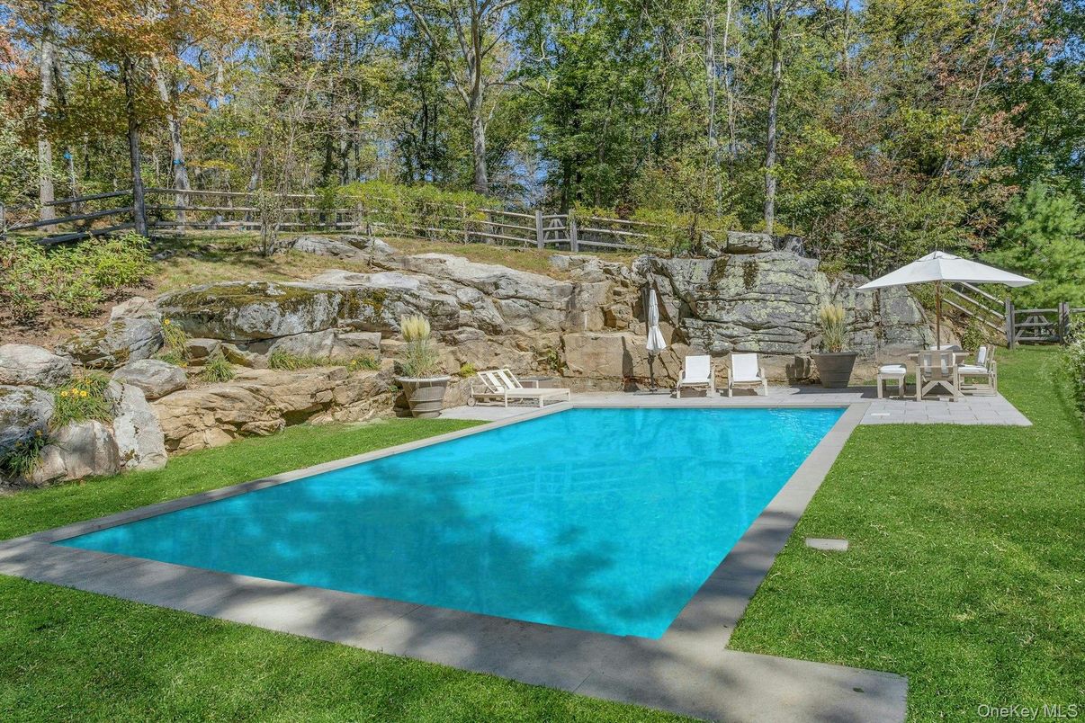 Backyard, Exterior, Pool