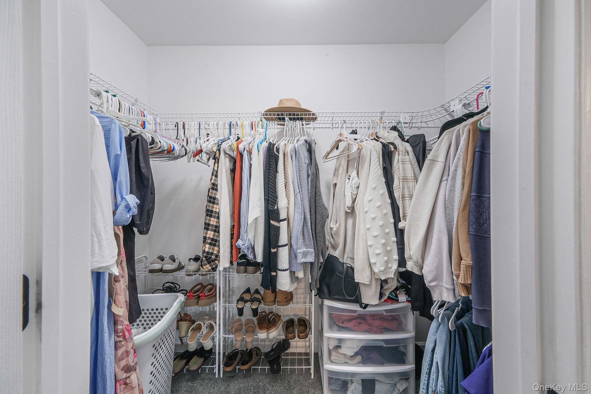 Interior, Walk-in Closets