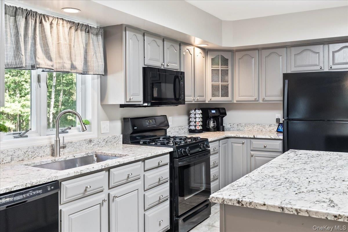 Interior, Kitchen, Recessed Lighting