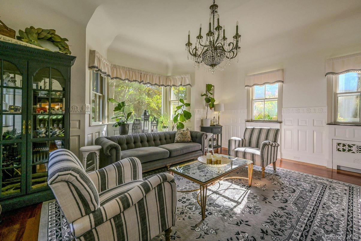 Chandelier, Interior, Living room, Wood Texture Flooring