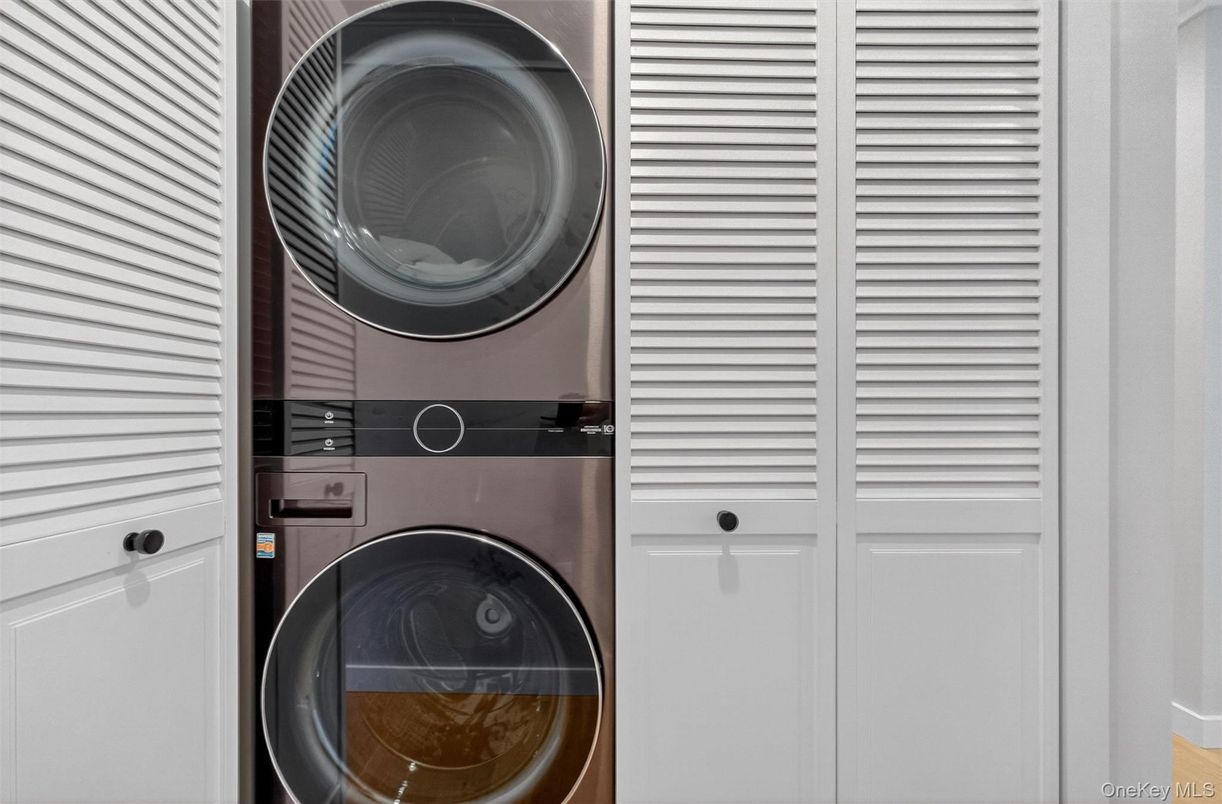 Interior, Utility Closets, Washer