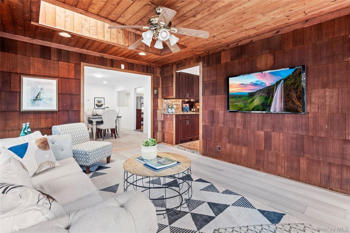 Dining room, Interior, Kitchen, Living room, Recessed Lighting, Wooden Ceilings, Wooden Walls