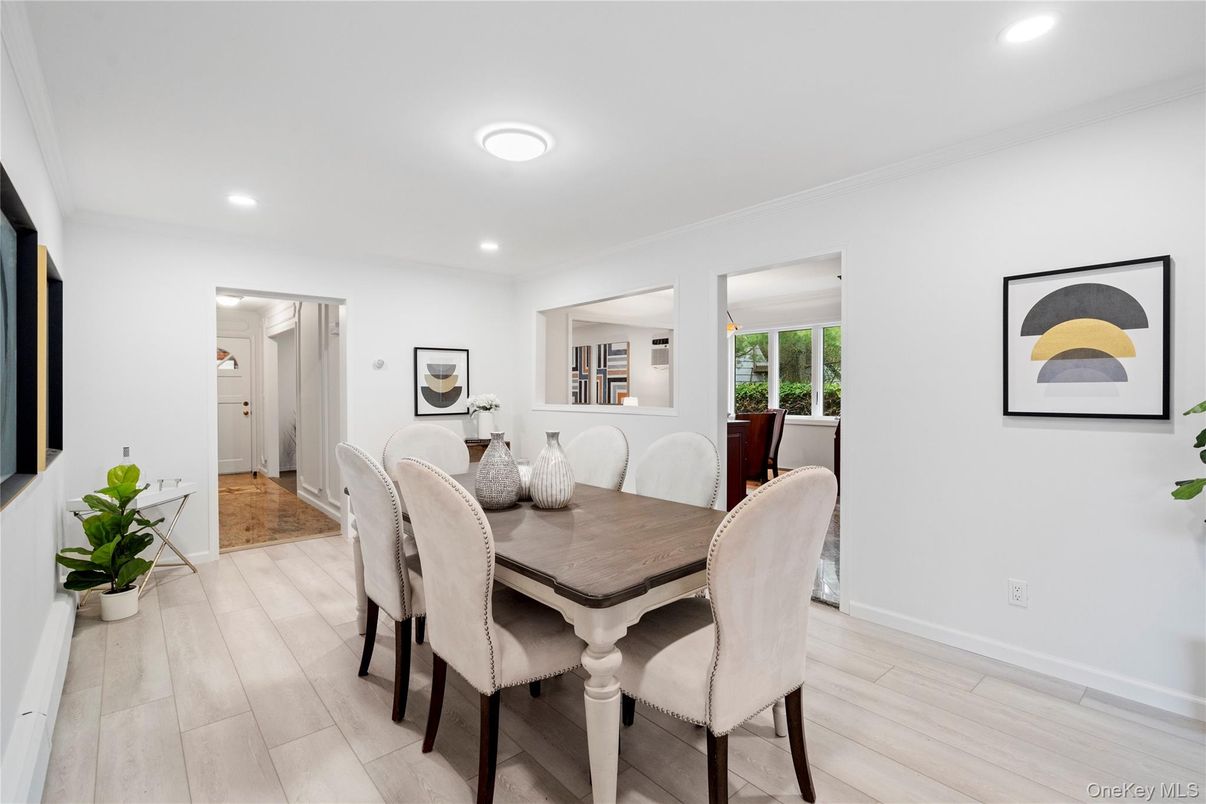 Dining room, Interior, Recessed Lighting, Wood Texture Flooring