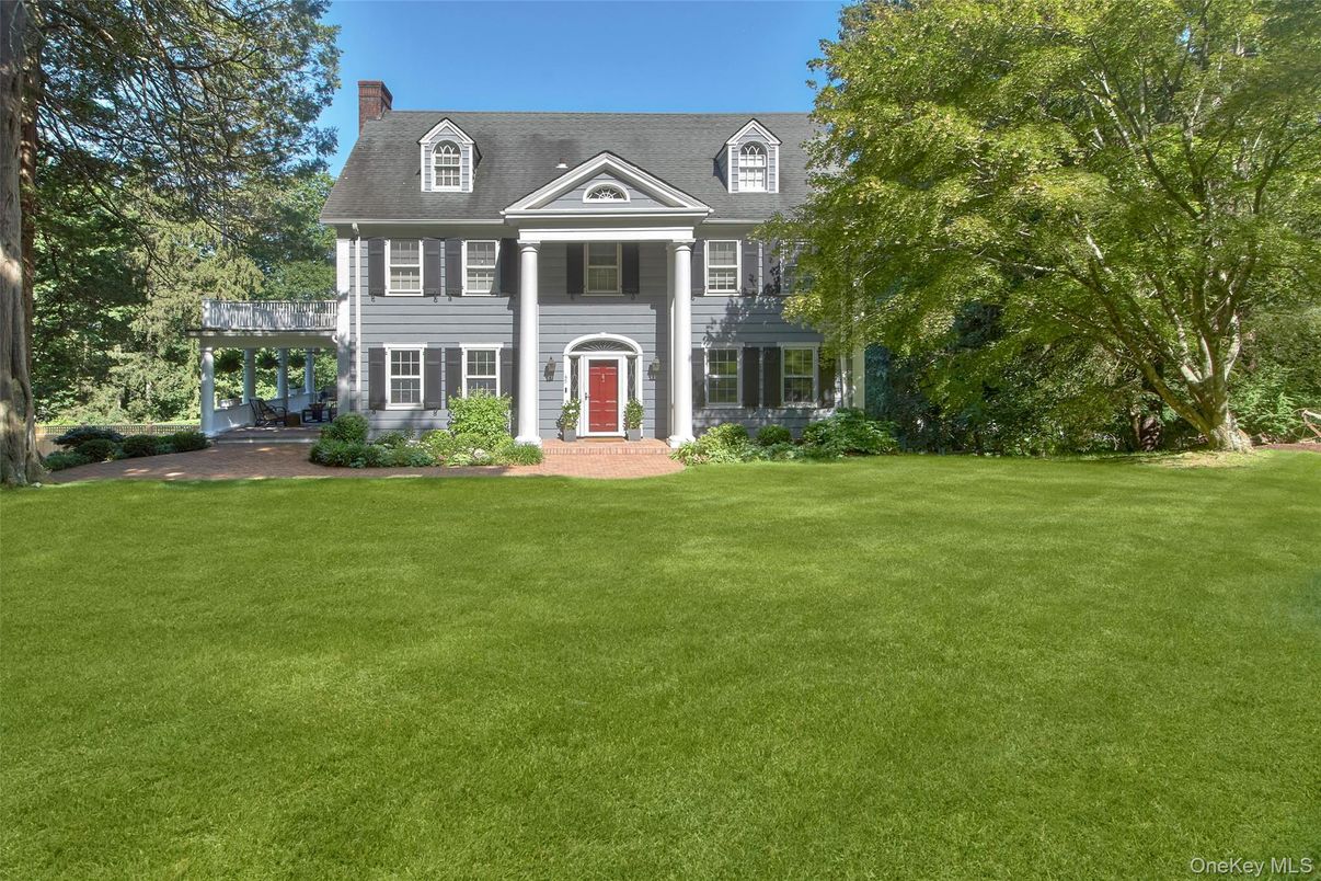 Backyard, Exterior, Facade, Georgian