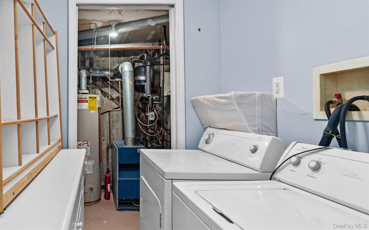 Interior, Utility Closets, Washer