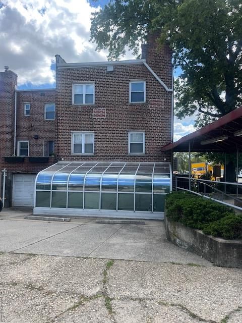 Exterior, Facade, Brick Facade, Rowhouse