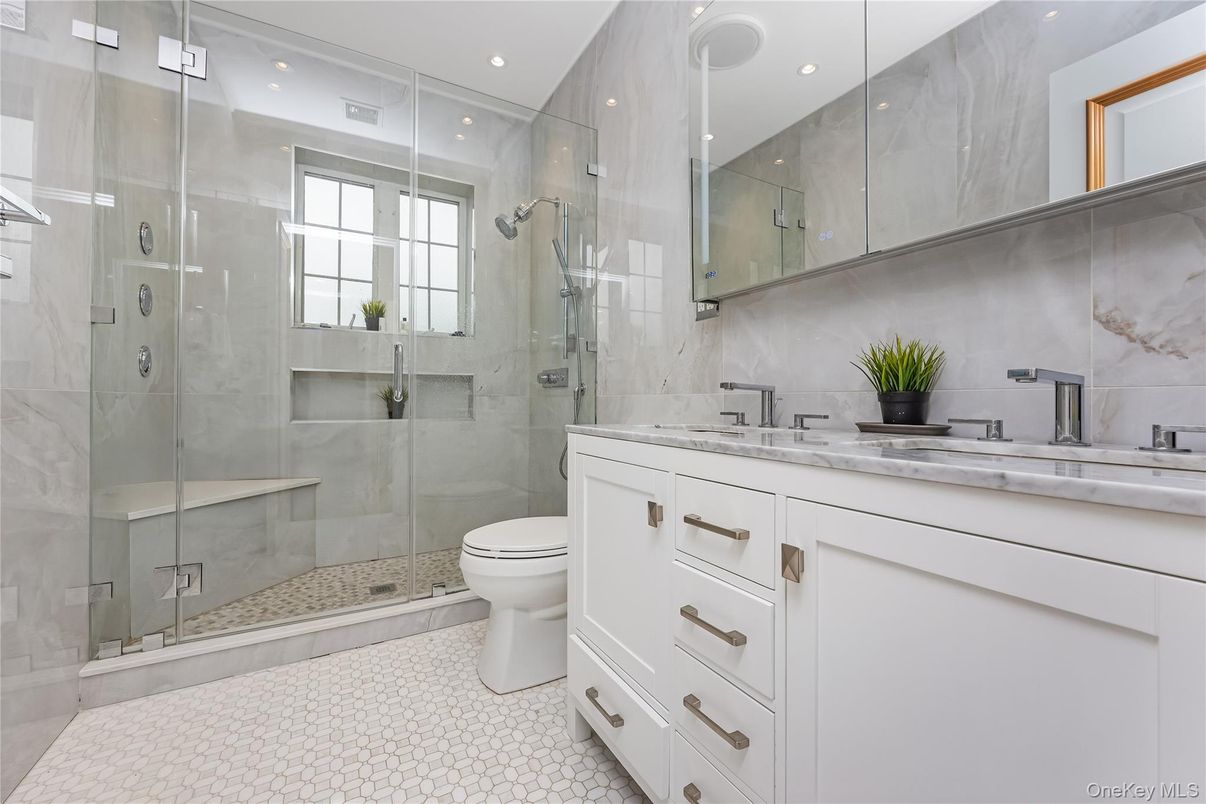 Bathroom, Dual Sink Vanities, Glass Shower, Interior, Recessed Lighting