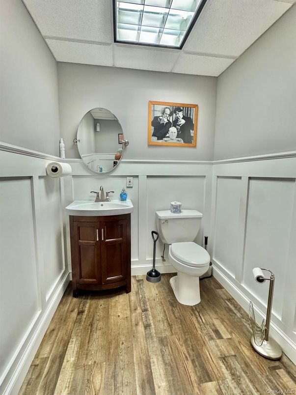 Bathroom, Interior, Wood Texture Flooring