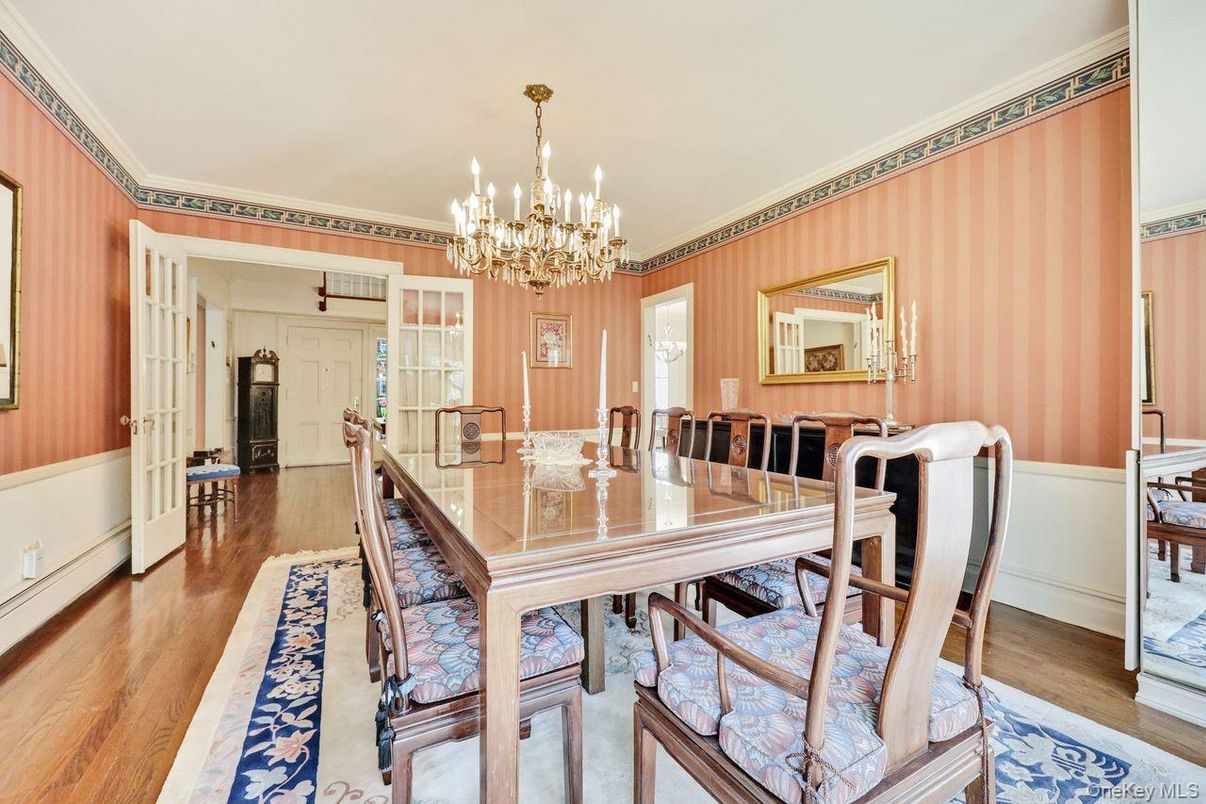 Chandelier, Dining room, Interior, Wood Texture Flooring
