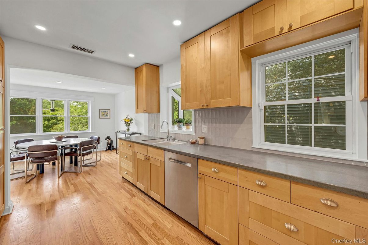 Dining room, Interior, Kitchen, Recessed Lighting, Stainless Steel Appliances, Wood Texture Flooring