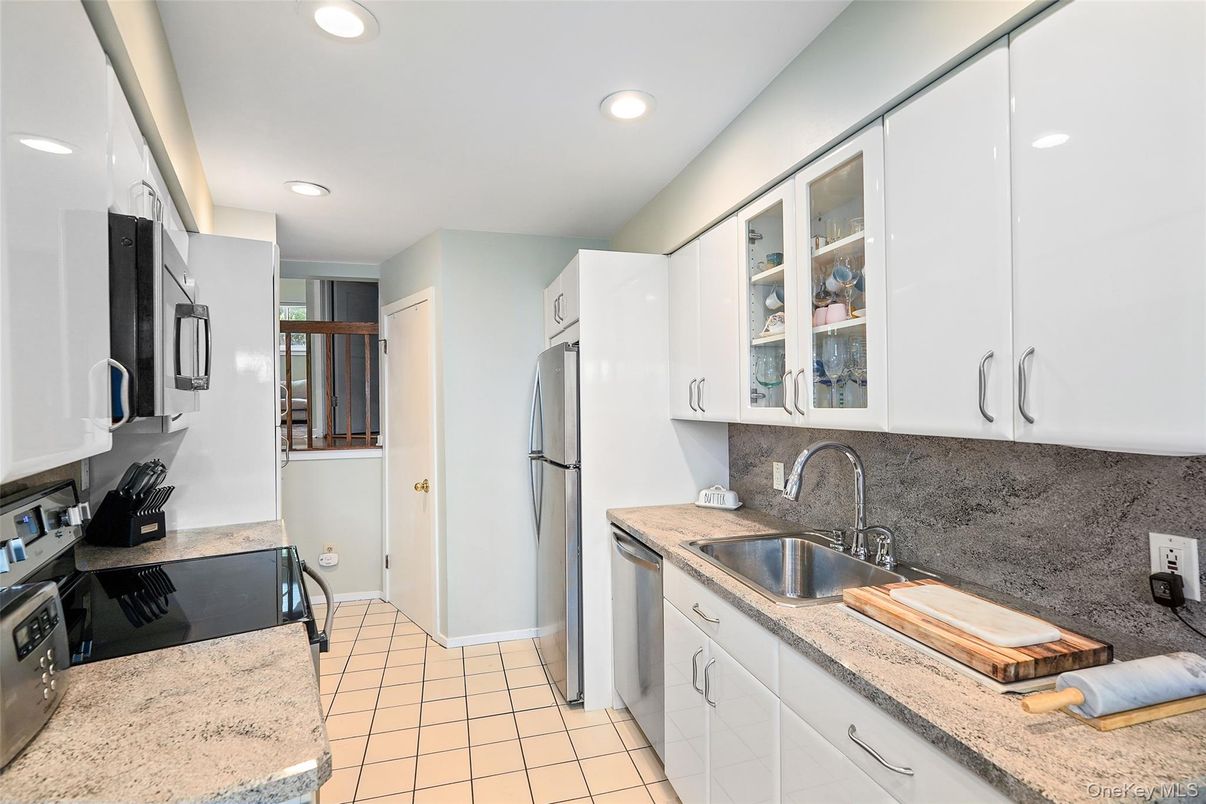 Interior, Kitchen, Recessed Lighting