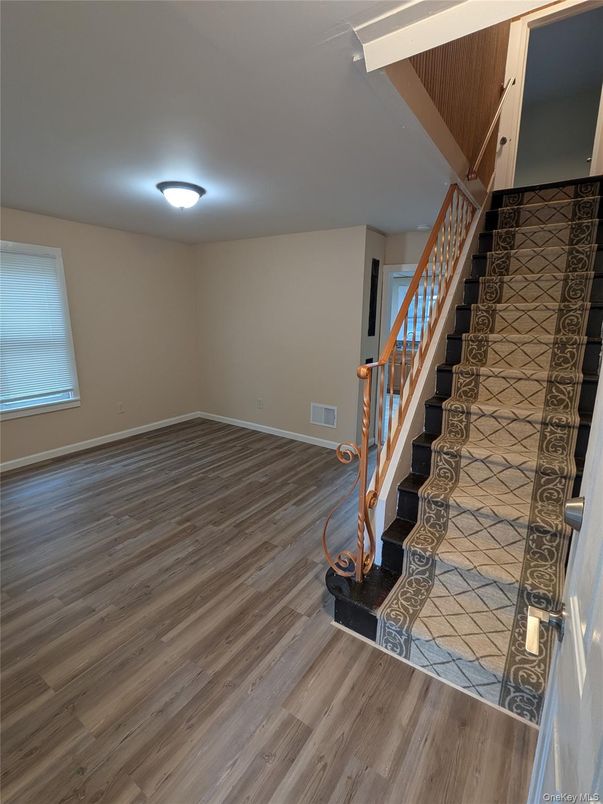 Empty room, Interior, Wood Texture Flooring