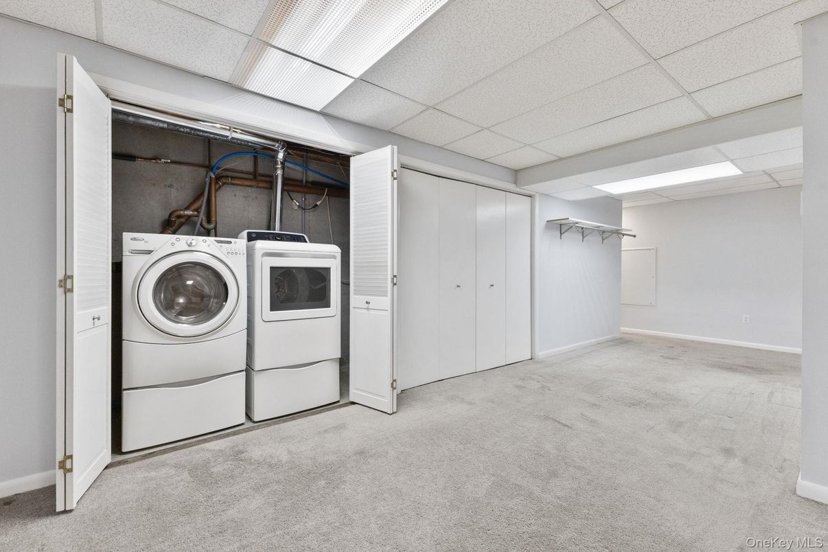 Interior, Utility Closets, Washer