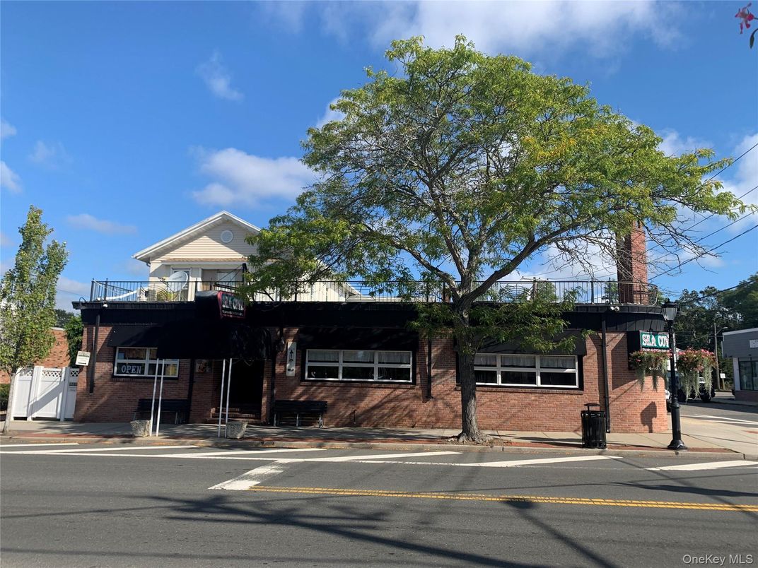 Exterior, Facade, Brick Facade, None
