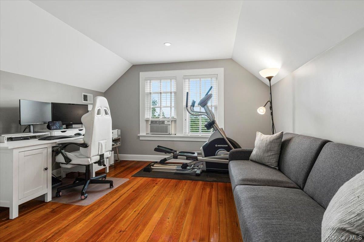 Fitness Equipment, Home Office, Interior, Recessed Lighting, Wood Texture Flooring