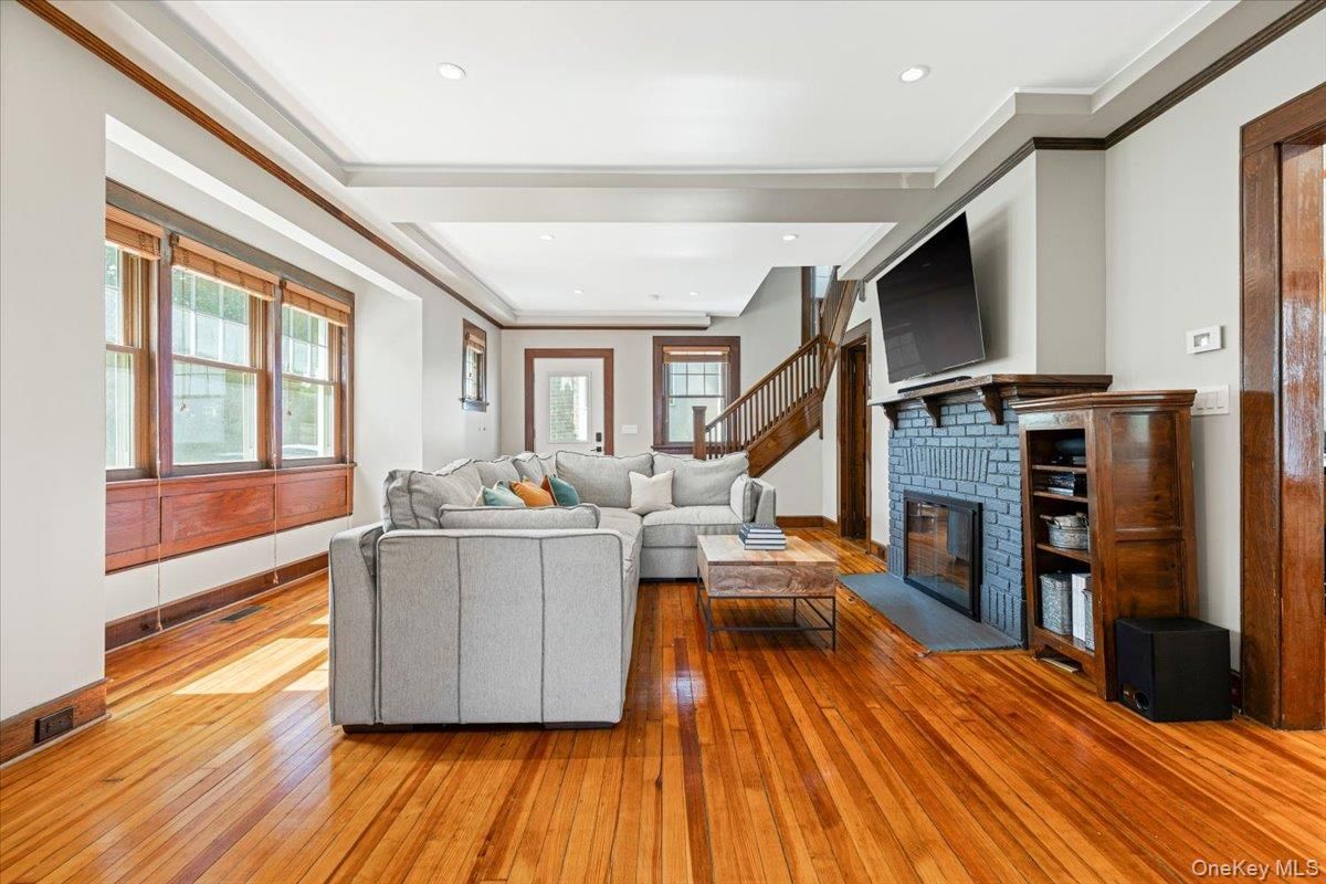 Fireplace, Interior, Living room, Recessed Lighting, Wood Texture Flooring