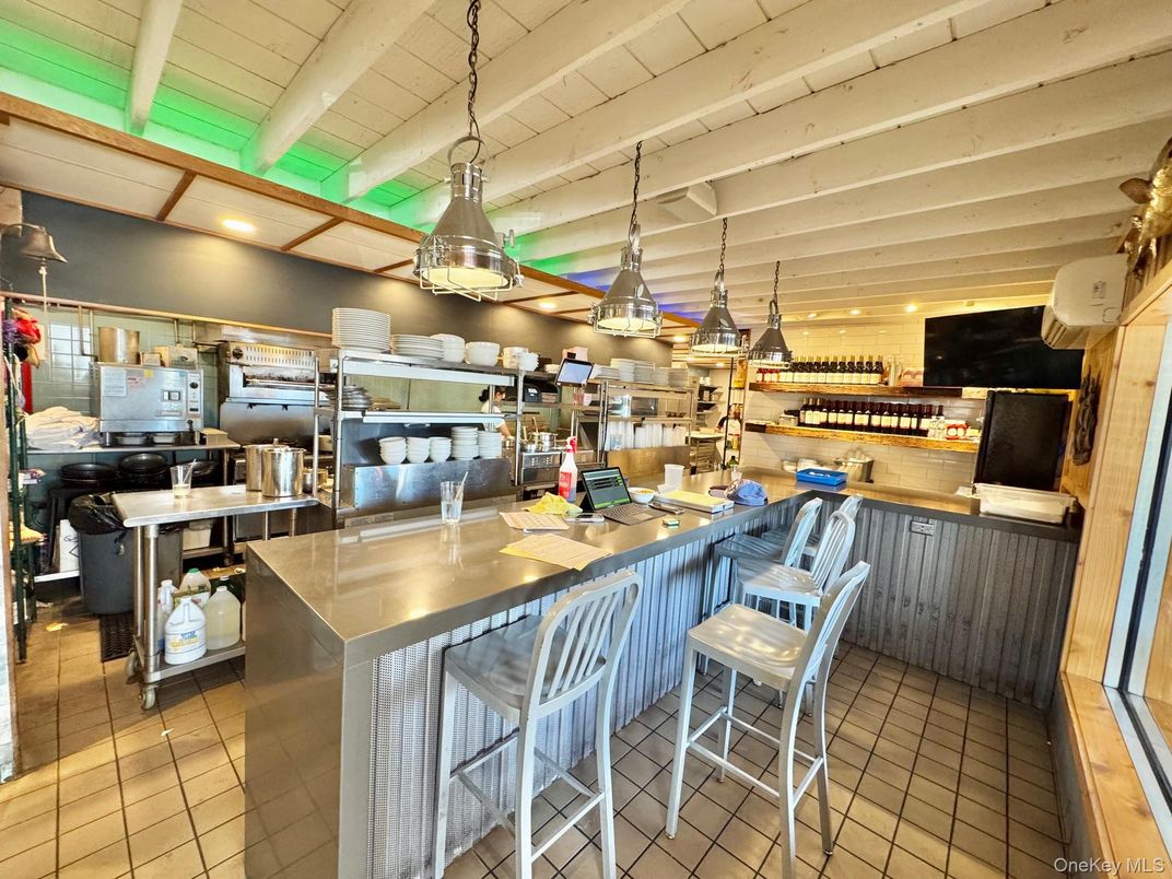 Interior, Kitchen, Pendant Lights, Recessed Lighting