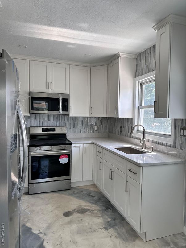 Interior, Kitchen, Marble, Stainless Steel Appliances