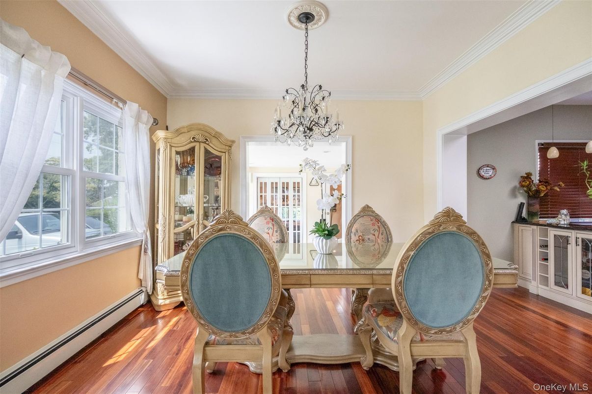 Chandelier, Dining room, Interior, Wood Texture Flooring