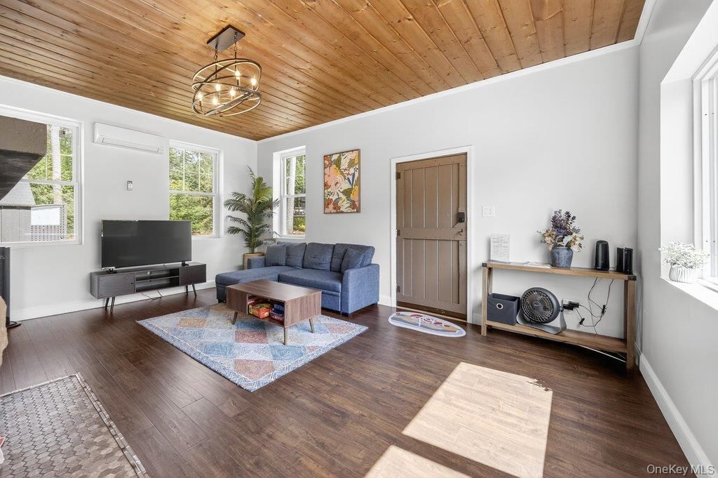 Interior, Living room, Pendant Lights, Wooden Ceilings, Wood Texture Flooring