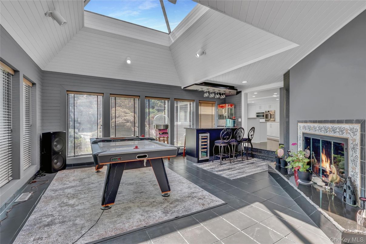 Fireplace, Game Room, Interior, Recessed Lighting