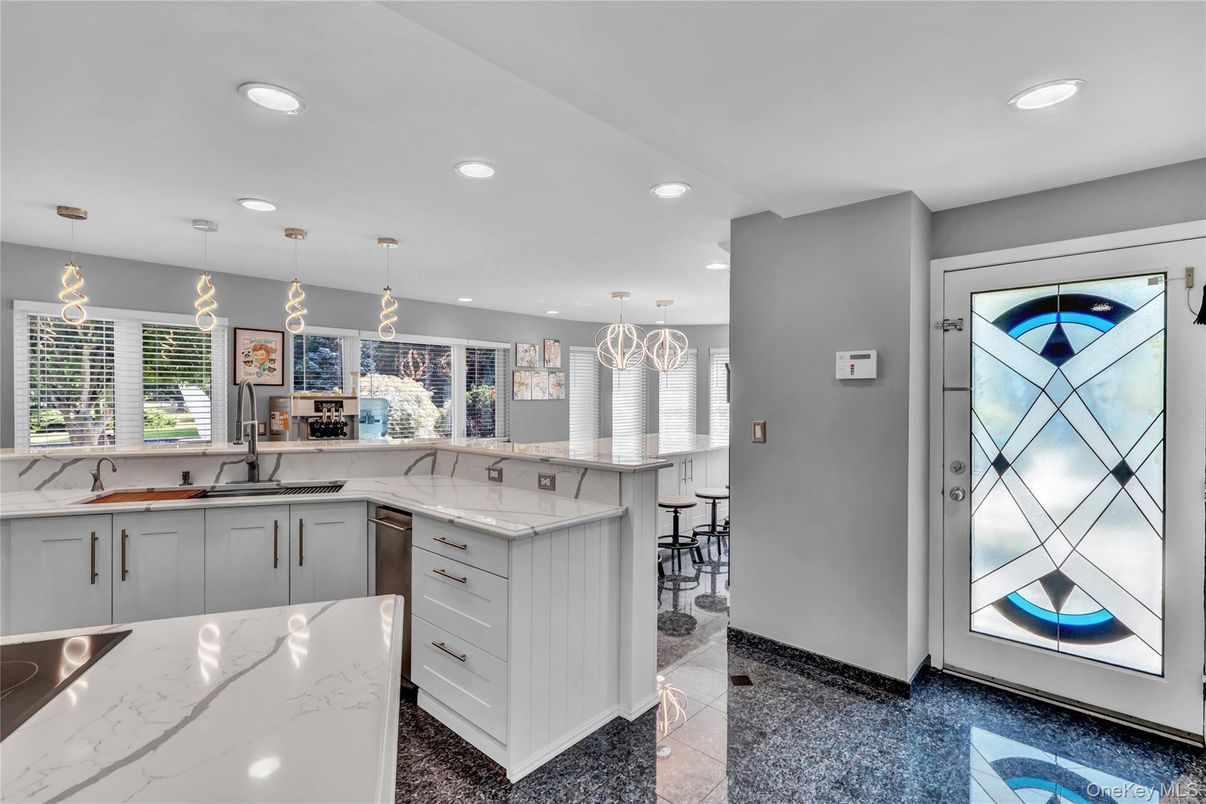 Interior, Kitchen, Pendant Lights, Recessed Lighting