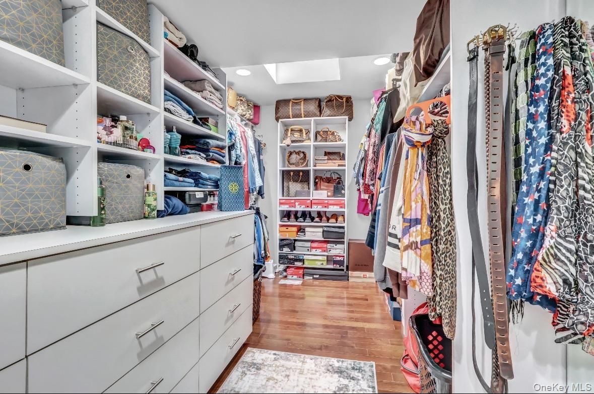 Interior, Recessed Lighting, Walk-in Closets, Wood Texture Flooring