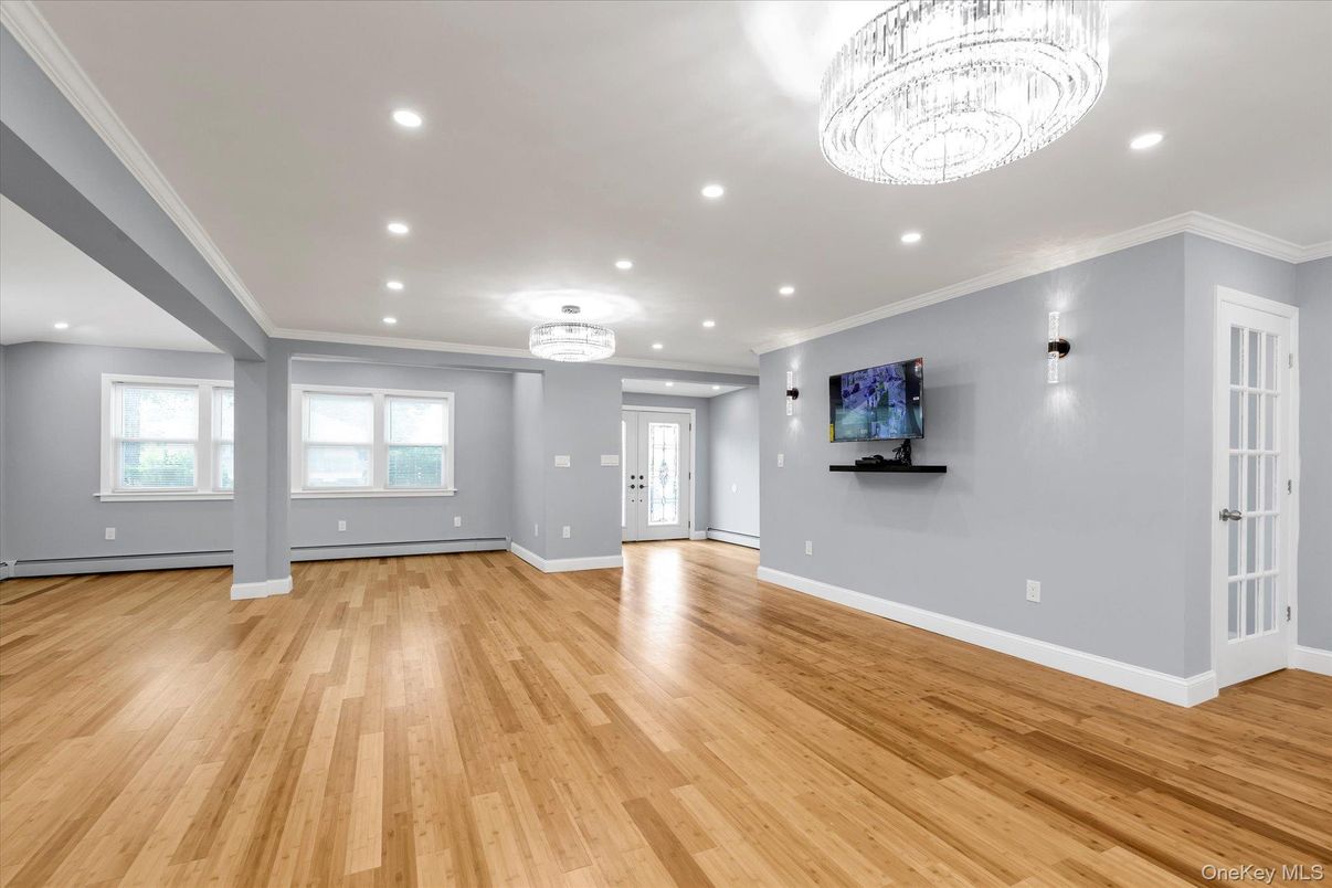 Chandelier, Empty room, Interior, Recessed Lighting, Wood Texture Flooring