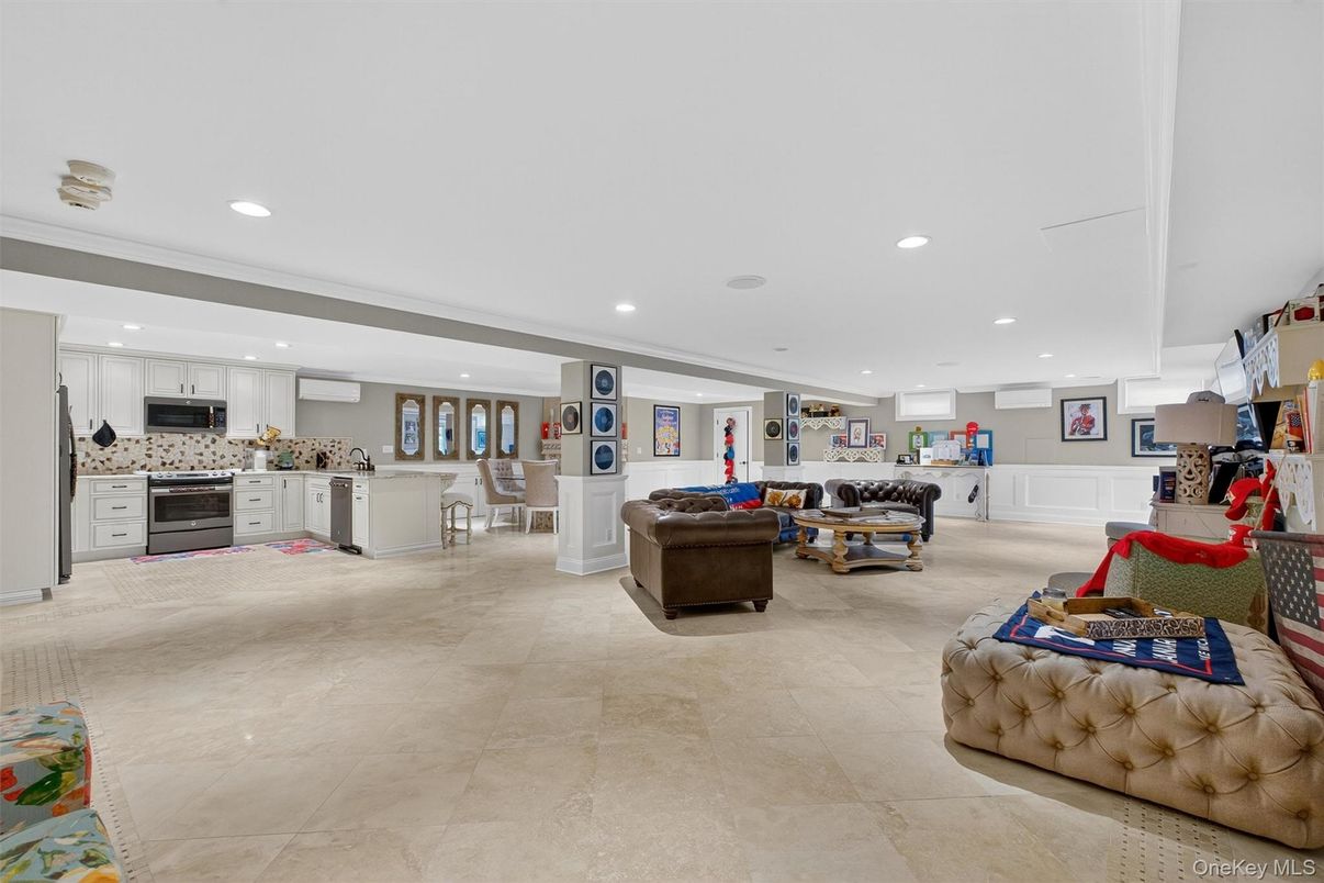 Interior, Kitchen, Living room, Recessed Lighting