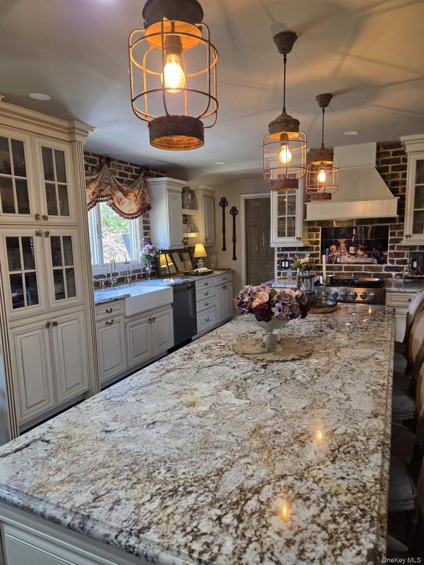 Interior, Kitchen, Pendant Lights