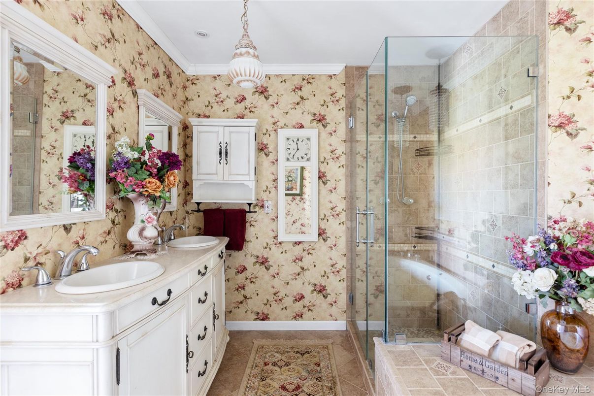 Bathroom, Glass Shower, Interior, Pendant Lights