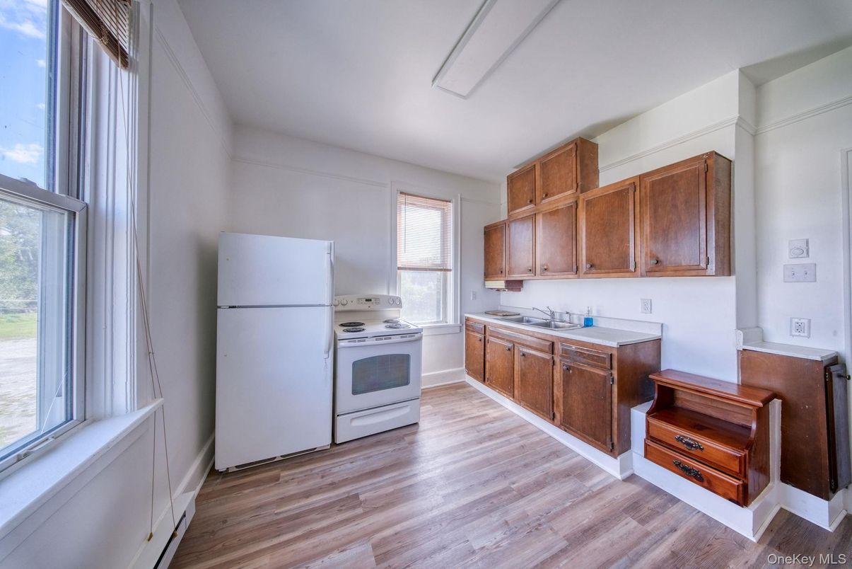 Interior, Kitchen, Wood Texture Flooring