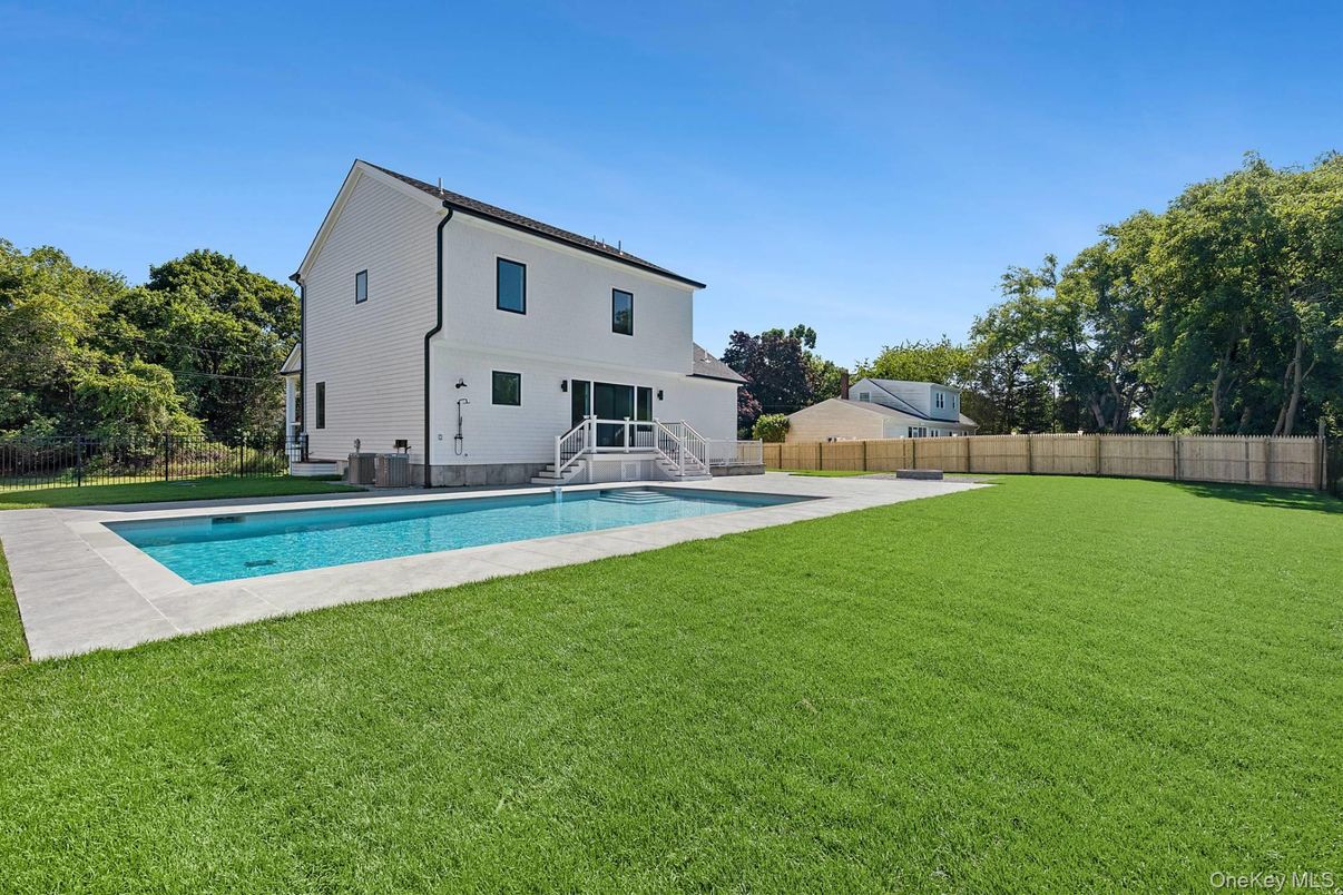 Backyard, Exterior, Pool