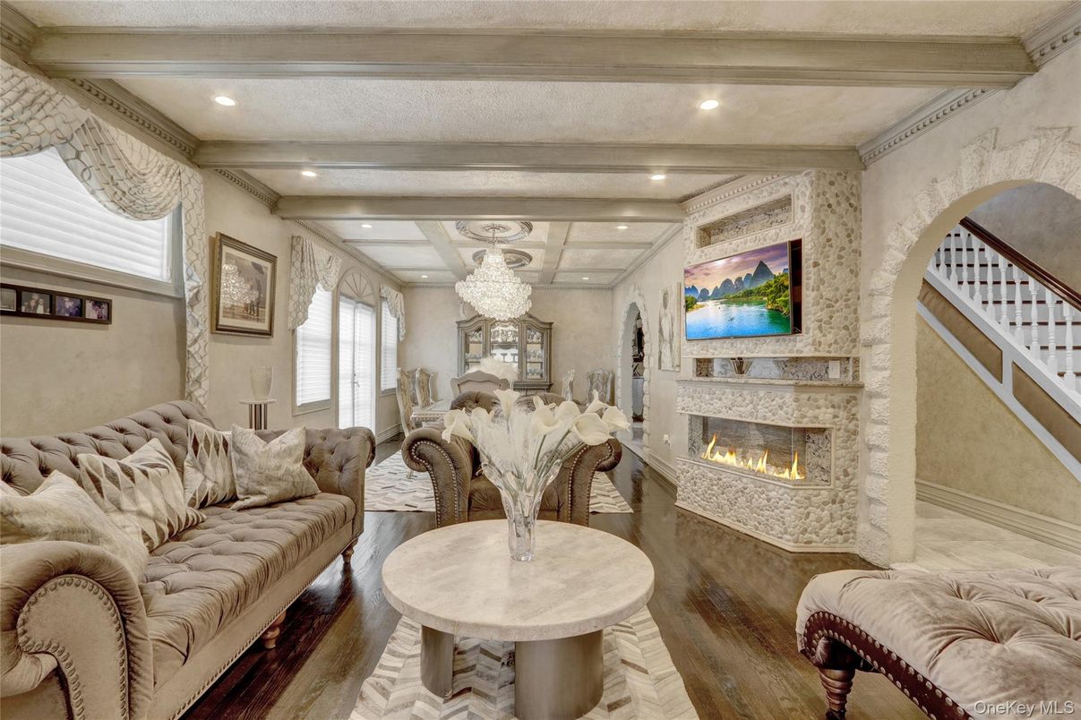 Chandelier, Dining room, Fireplace, Interior, Living room, Recessed Lighting, Wood Texture Flooring