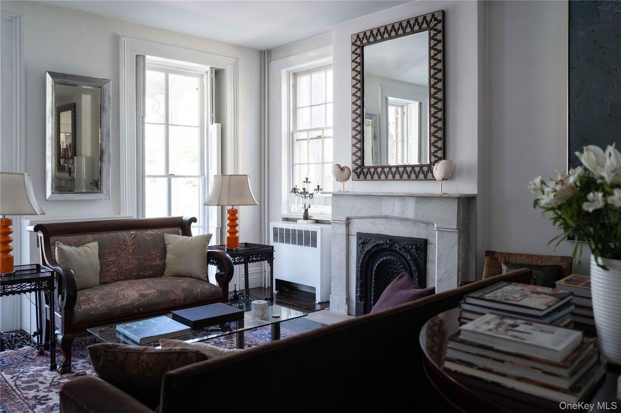 Fireplace, Interior, Living room