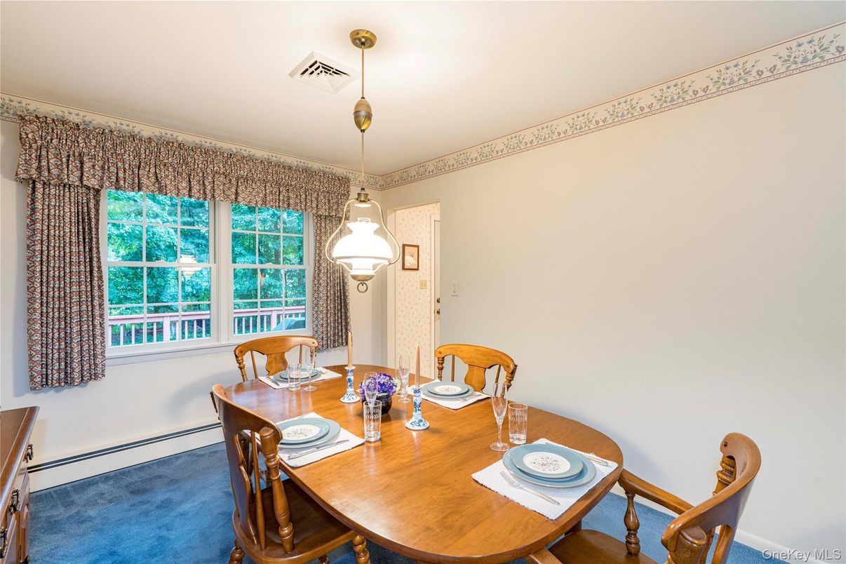 Dining room, Interior, Pendant Lights
