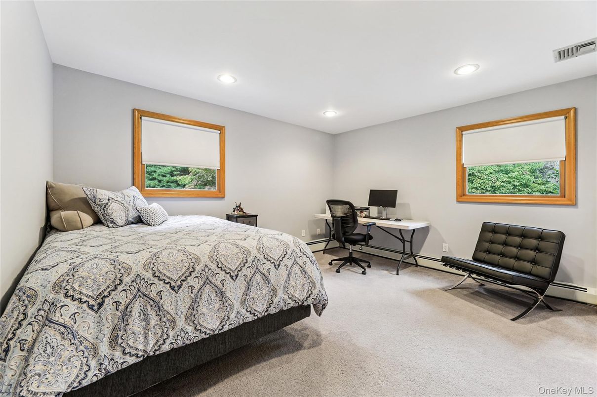 Bedroom, Home Office, Interior, Recessed Lighting
