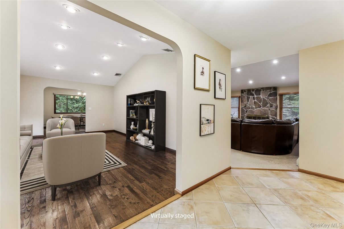 Interior, Living room, Recessed Lighting, Stone Walls, Wood Texture Flooring