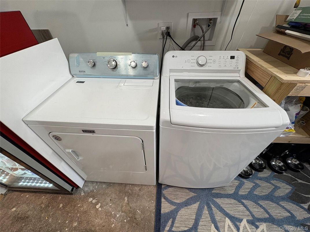 Interior, Utility Closets, Washer