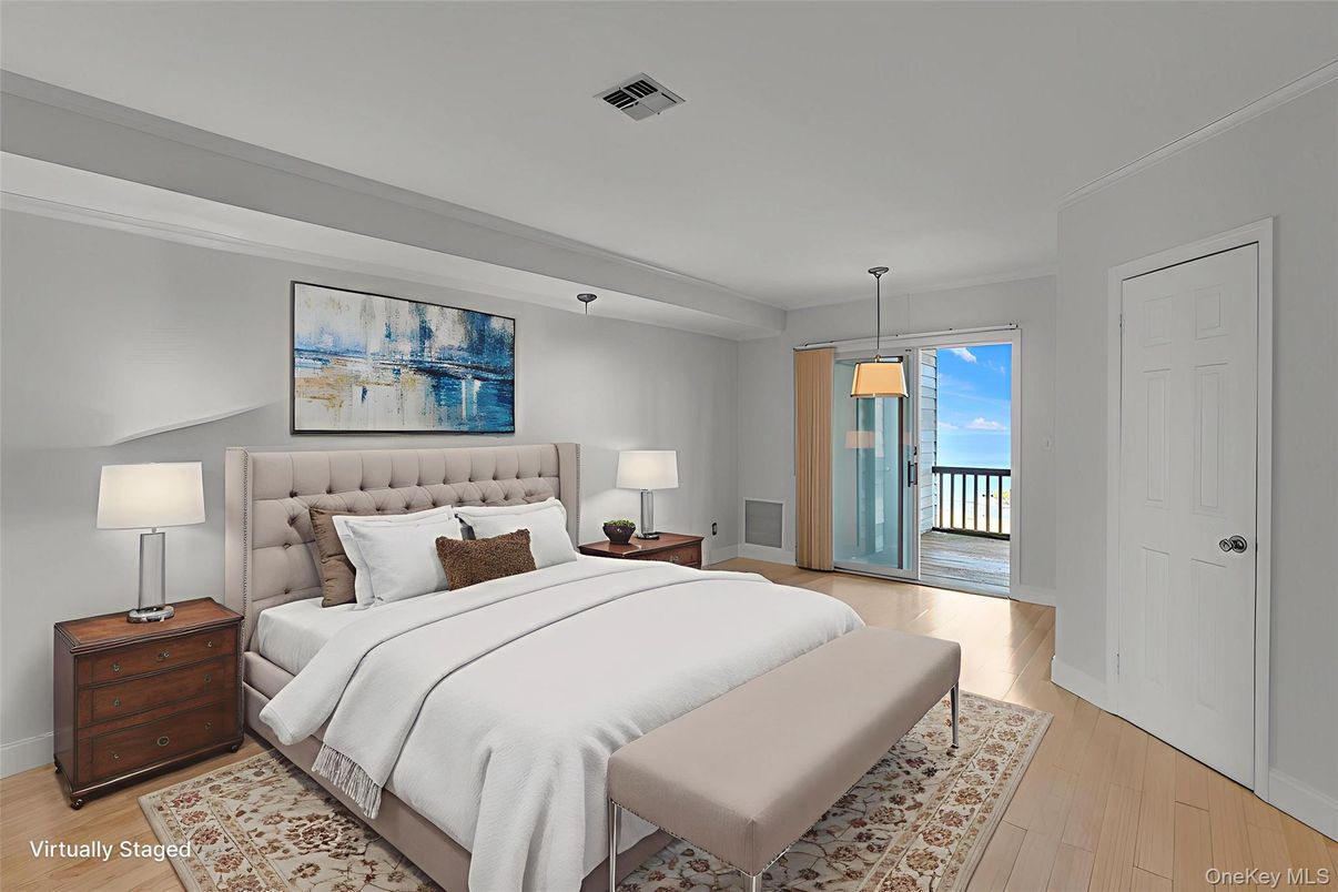 Bedroom, Interior, Pendant Lights, Water, Wood Texture Flooring