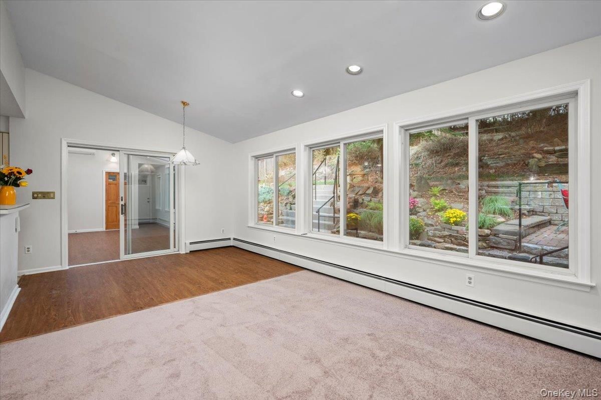 Empty room, Interior, Pendant Lights, Recessed Lighting, Wood Texture Flooring
