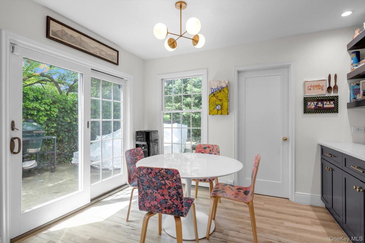 Dining room, Interior, Pendant Lights, Recessed Lighting, Wood Texture Flooring