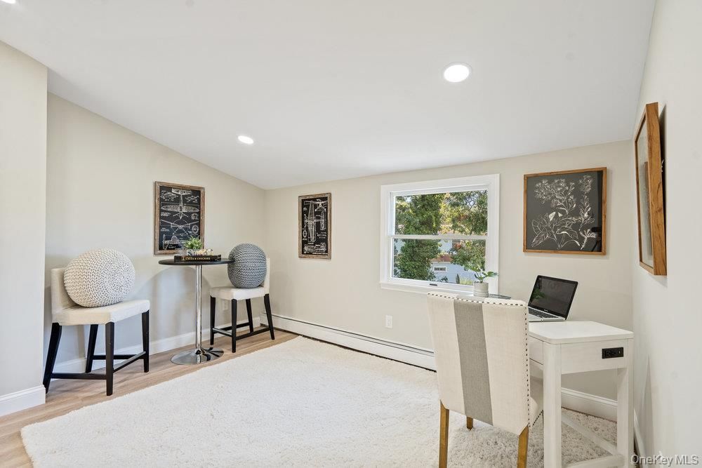 Home Office, Interior, Recessed Lighting, Wood Texture Flooring