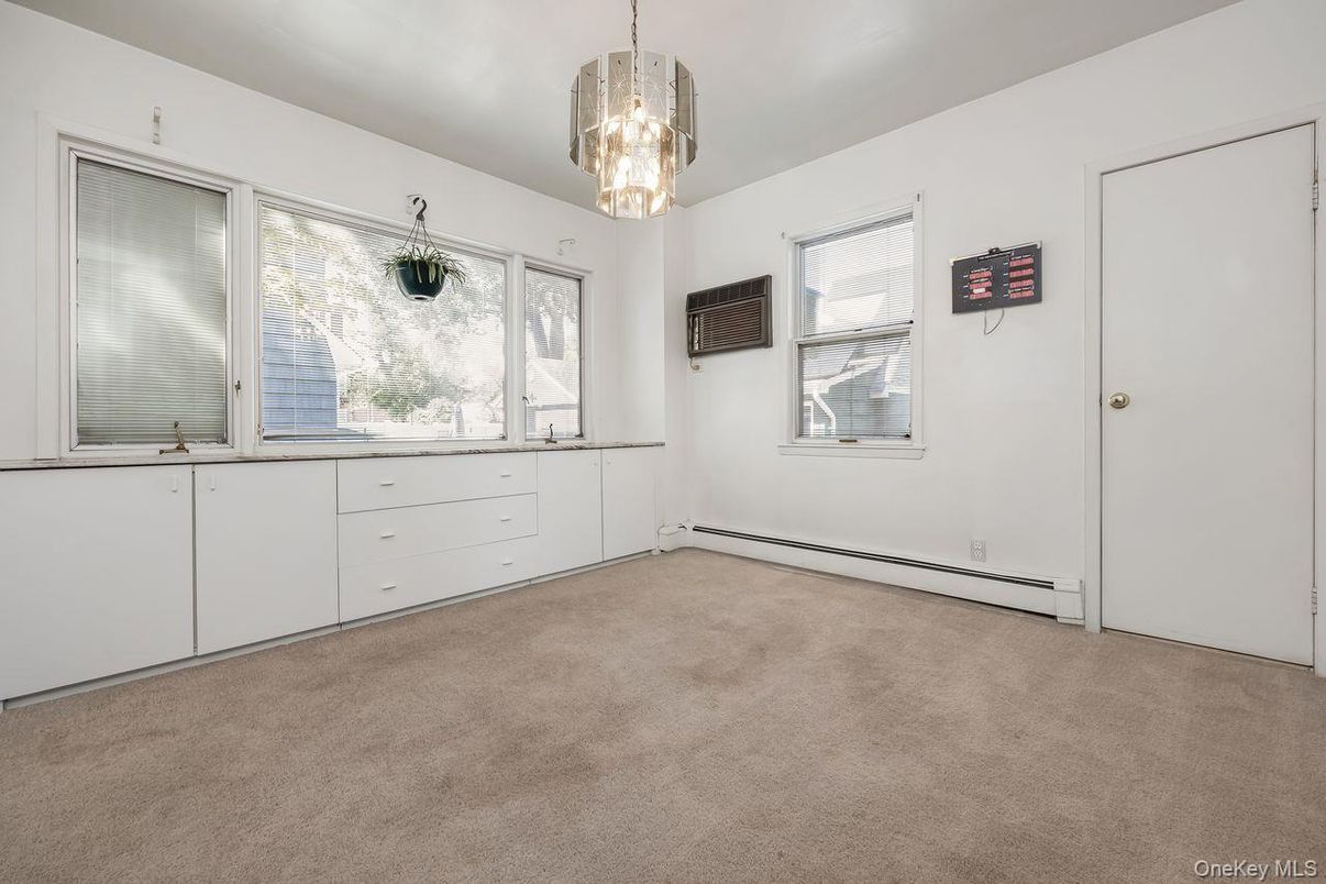 Chandelier, Empty room, Interior