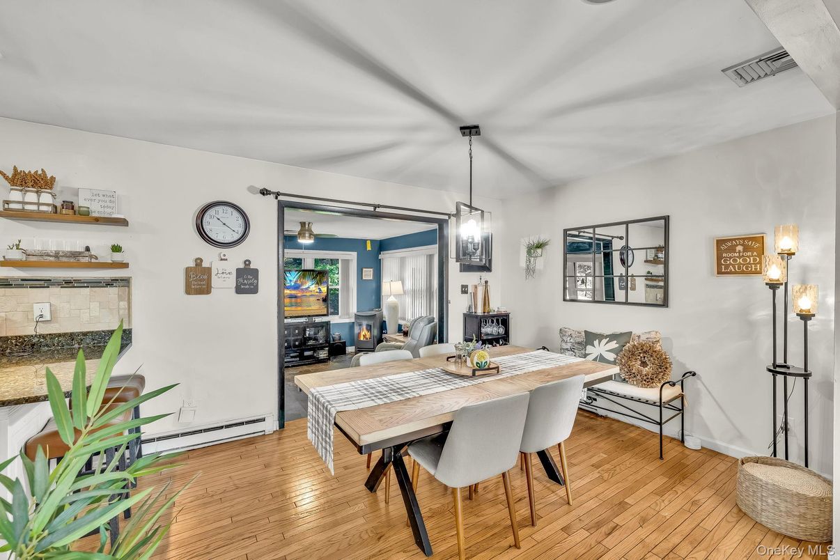 Dining room, Interior, Living room, Pendant Lights, Wood Texture Flooring